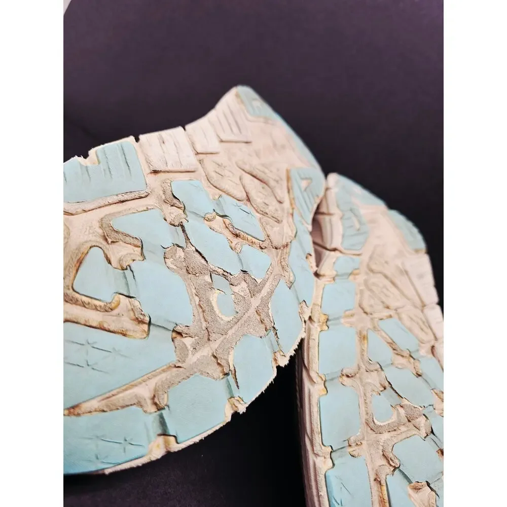 Hoka Women 9.5 Comfy footwear